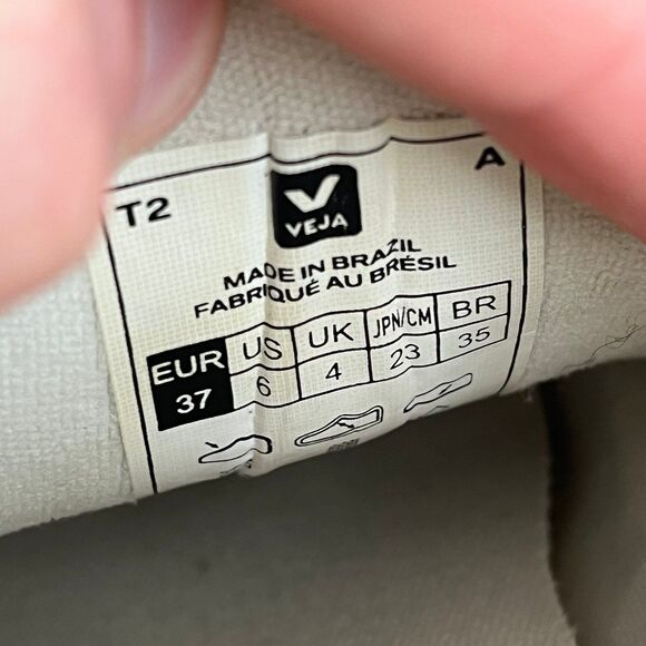 Veja White Cream Sneakers - Picture 8 of 8